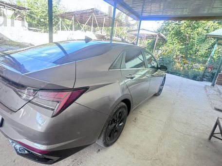 Hyundai Elantra, 2020 — сүрөт 8