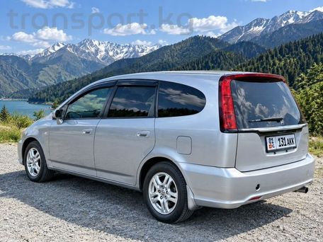 Honda Stream, 2003 — 照片 2