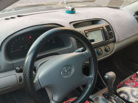 Toyota Camry, 2004 — сүрөт 1