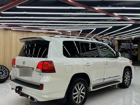 Toyota Land Cruiser, 2021 — фото 2