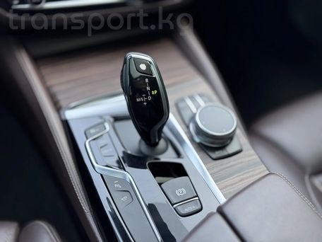 BMW 5 серии, 2018 — photo 18