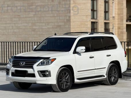 Lexus LX, 2014 — photo 1