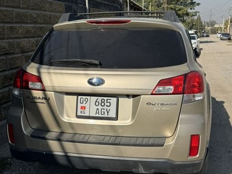 Subaru Outback, 2010 — photo 7
