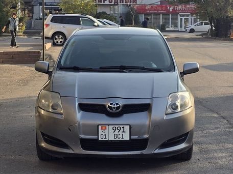 Toyota Auris, 2008 — photo 2