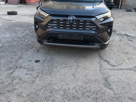 Toyota RAV4, 2023