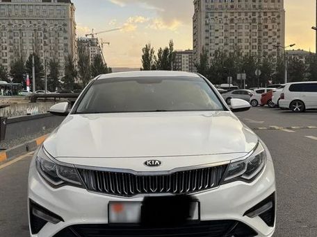 Kia K5, 2018