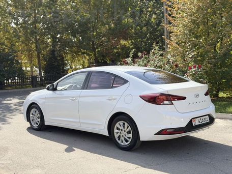Hyundai Avante, 2019 — сүрөт 10