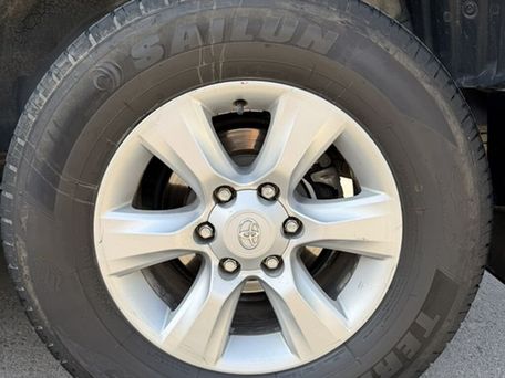 Toyota Land Cruiser Prado, 2013 — photo 4