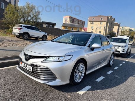 Toyota Camry, 2018 — photo 2