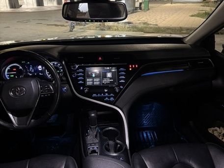 Toyota Camry, 2020 — photo 8