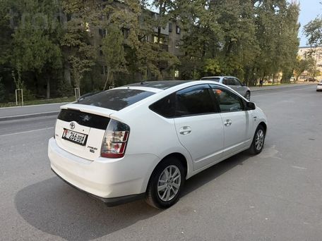 Toyota Prius, 2005 — фото 3
