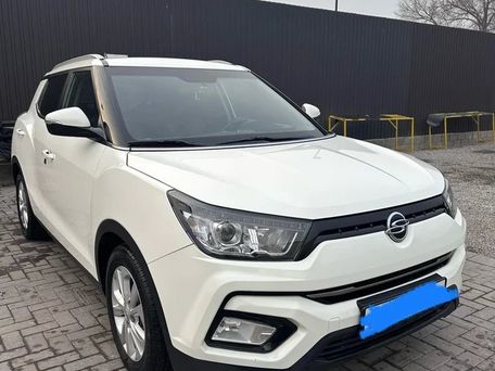 SsangYong Tivoli, 2018 — photo 4