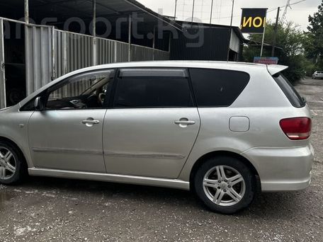 Toyota Ipsum, 2003 — 照片 2