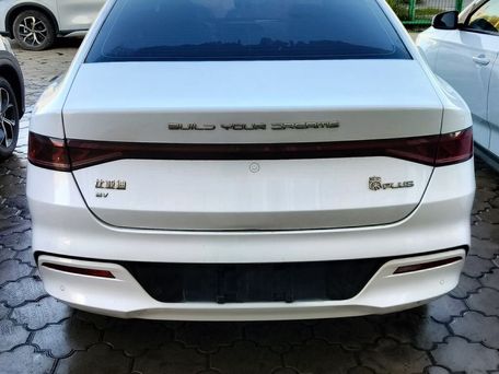 BYD Qin Pro, 2022 — 照片 3