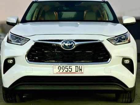 Toyota Highlander, 2023 — photo 1