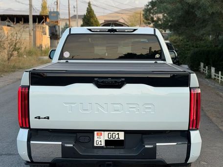 Toyota Tundra, 2023 — сүрөт 4