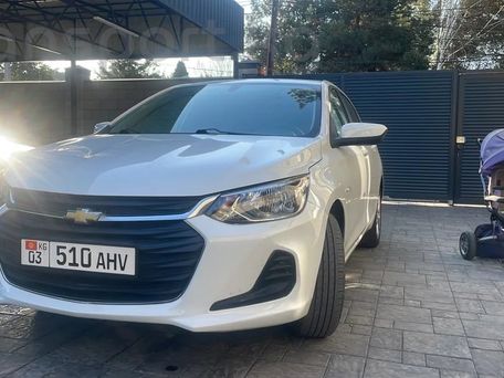 Chevrolet Onix, 2020 — photo 1