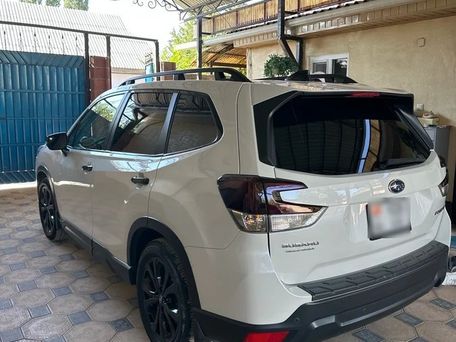 Subaru Forester, 2023 — фото 4