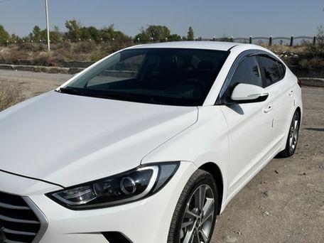 Hyundai Avante, 2018 — сүрөт 13