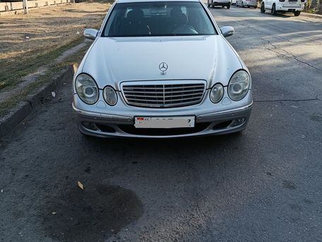 Mercedes-Benz E-Class, 2003 — photo 1