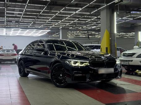 BMW 5 серии, 2019 — 照片 4