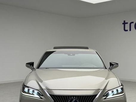 Lexus ES, 2019 — 照片 2
