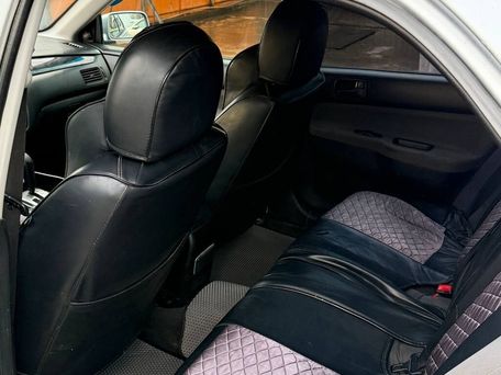 Mitsubishi Lancer, 2005 — 照片 8