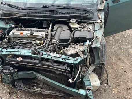 Honda Stream, 2002 — photo 2