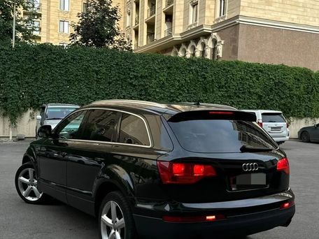 Audi Q7, 2008 — photo 2