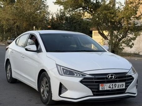 Hyundai Avante, 2020