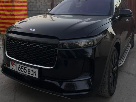 Li Auto (Lixiang) One, 2022 — photo 4