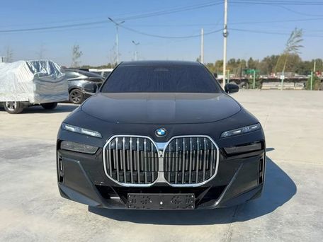 BMW 7 серии, 2026 — фото 1