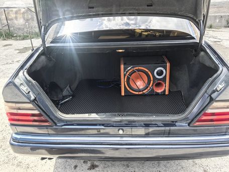Mercedes-Benz E-Класс, 1994 — сүрөт 7