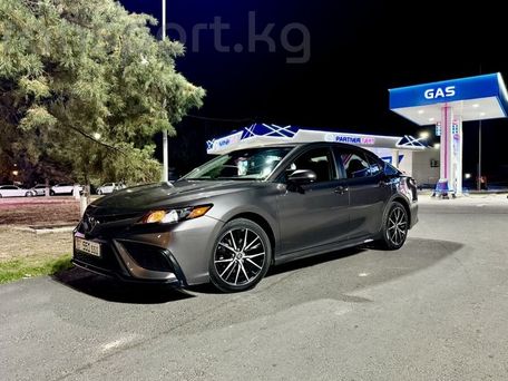 Toyota Camry, 2021 — 照片 1