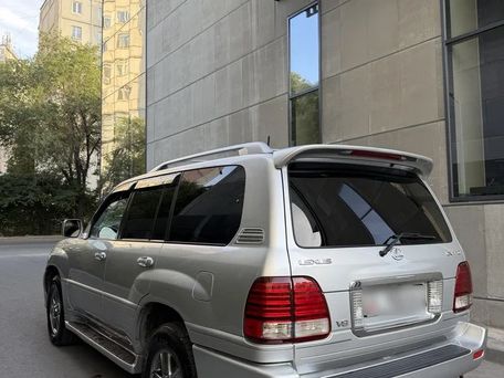Lexus LX, 2006 — photo 2