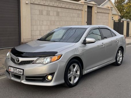 Toyota Camry, 2013 — сүрөт 1