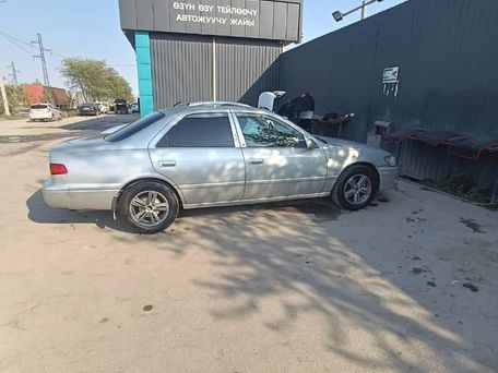 Toyota Camry, 2000
