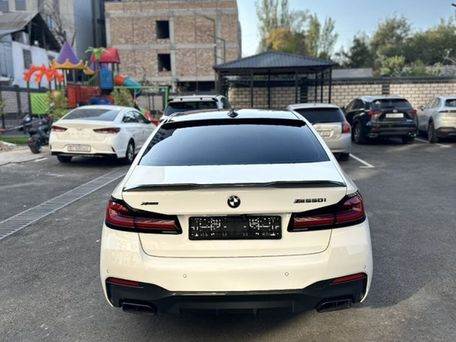 BMW 5 серии, 2022 — 照片 4