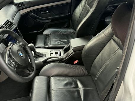 BMW 5 Series, 2002 — фото 8