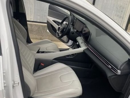 Hyundai Avante, 2021 — 照片 4