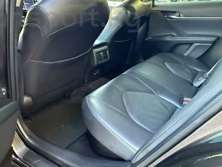 Toyota Camry, 2021 — 照片 10