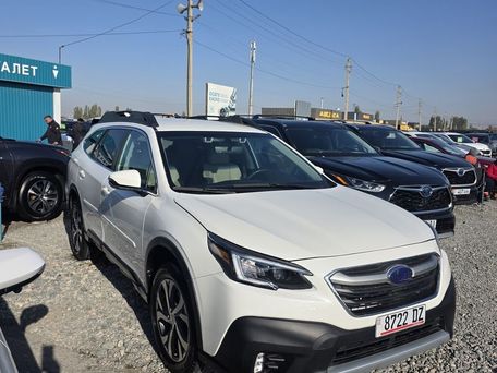 Subaru Outback, 2021 — photo 1