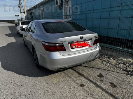 Lexus LS, 2008 — photo 4