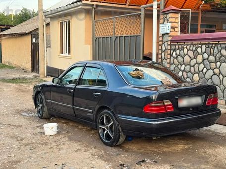 Mercedes-Benz E-Класс, 1999 — 照片 4