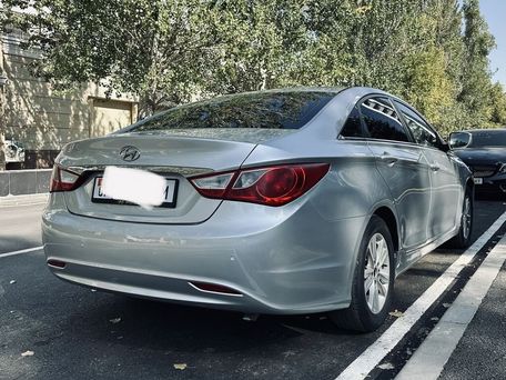 Hyundai Sonata, 2013 — сүрөт 8