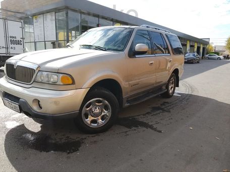 Lincoln Navigator, 2000 — photo 3