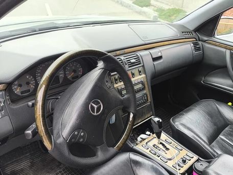 Mercedes-Benz E-Класс AMG, 2000 — сүрөт 6
