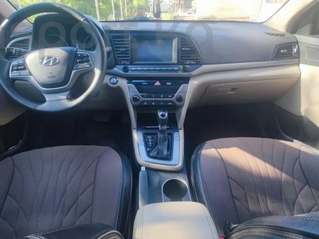 Hyundai Elantra, 2017 — 照片 10