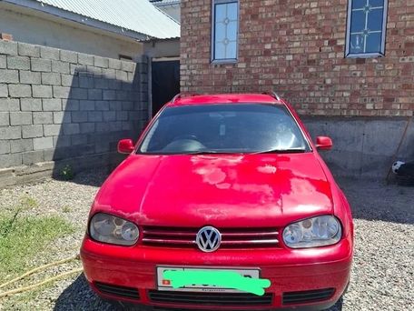 Volkswagen Golf, 2000