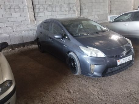 Toyota Prius, 2016